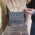 José Castillo, maestro armador de escobas